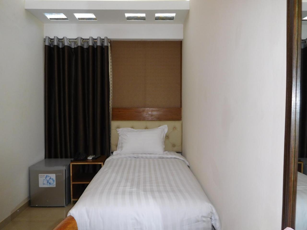 Lakewood Residency Дака Екстериор снимка